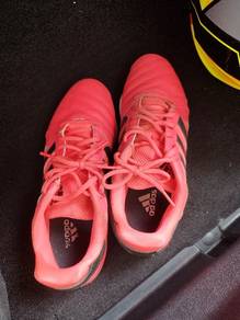 Kasut futsal hotsell adidas sala