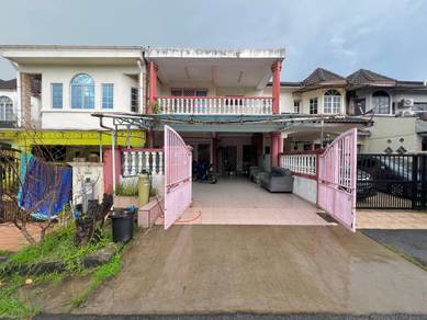 RENOVATED Terrace House Taman Desa Serdang Seri Kembangan