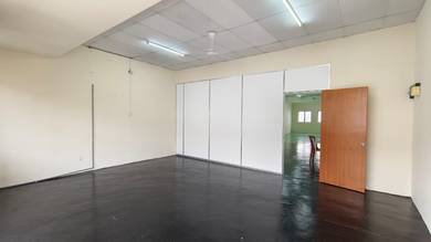 Ready Move In Office Space For Rent At Oakland Commercial Seremban 2