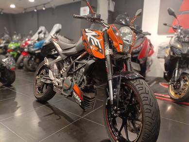 Ktm 200 duke online 2016 price