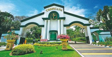Bank Lelong: Tropicana Golf & Country Resort @ Petaling Jaya