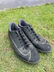 Kasut hotsell nike futsal