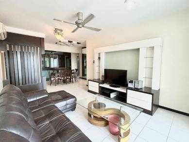 Molek Pine 1 Full loan Fully Furnished Apartment For Sale
