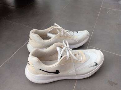 Nike Shoes Size 45