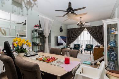 [Free SPA & MOT] Koi Tropika Renovated Partially Furnished 4 Bedrooms