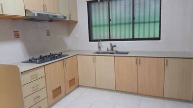Sunrise Garden Condo, sungai ara, Low dense, with pool