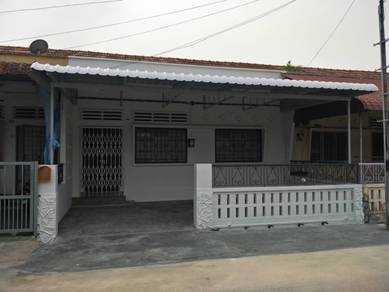 Jln Ong Kim Wee 1 storey Terrace House, 20x70,3room2bath nearby Jonker