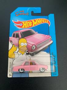 Hot Wheels 2015 The Simpsons Family Car