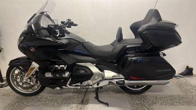 Honda gold wing motorcycles deals for sale