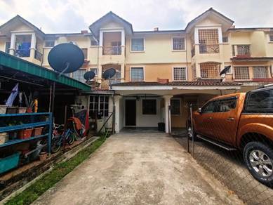 [New Refurbished] Townhouse 1 1/2 Storeys Kajang Perdana Below Market