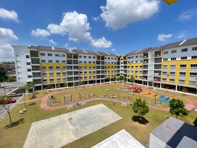 Dahlia Impiana Apartment Bdr Baru Salak Tinggi Sepang Unit With Lift!!