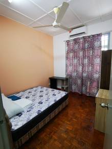 Bukit Indah Room For Rent