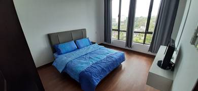 Central Park / Tampoi / Nearby CIQ / 2 beds / Below Market / Renovated