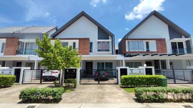 [Premium Row] Double Storey Terrace House, Gamuda Gardens - Nara