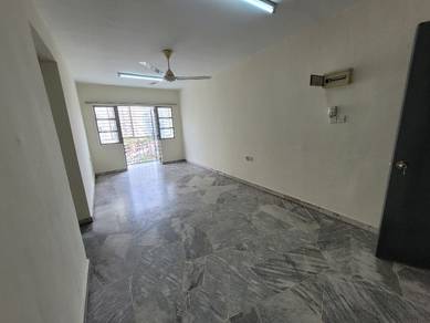Clean Move in condition Genting Court Easy to rent Setapak Kuala Lumpu