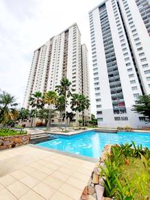Aman Heights Condominium at Taman Bukit Serdang, Seri Kembangan
