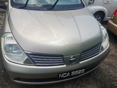 Nissan LATIO 1.6 SPORT ST-L (A)one owner