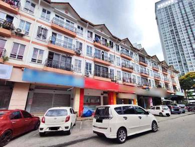 [5 min to Paradigm Mall JB]  Apartment in Taman Tampoi Indah II