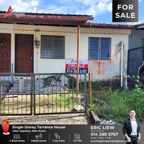 Single storey terrace house at Taman Segedup for sale