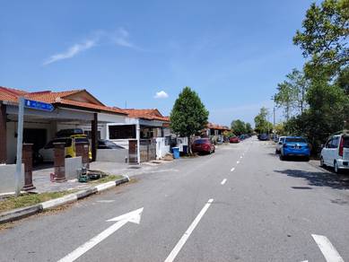 TERMURAH End Lot Near Putrajaya Taman Langat Utama, KLIA