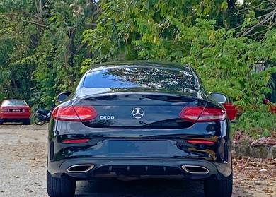 Mercedes Benz C200 COUPE AMG LINE (CBU) 2.0