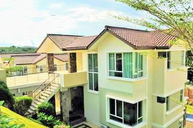 3 Storey Bungalow wth Pool Teratai Villa Kayangan Heights U9 Shah Alam