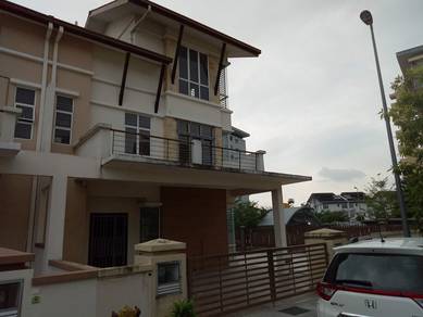 3 storey Semi D house : Casa Residence : Bandar Mahkota Cheras : 6R5B