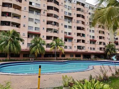 Apartment perdana villa klang selangor tingkat 2 ada balcony guarded