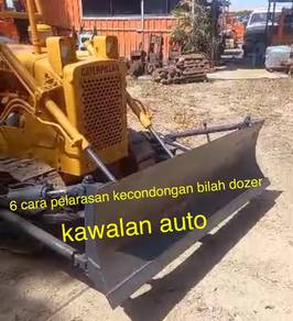 Japan Direct Imported Caterpillar 4 tons Dozer