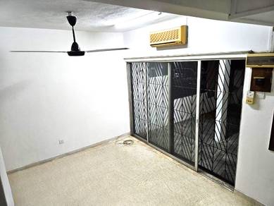 [💥 Basic Unit💥] 2 Storey Landed House SS 19 Subang Jaya Selangor