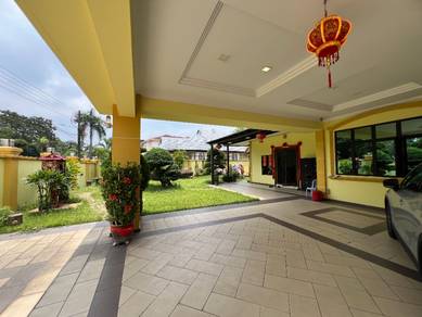 Beautiful Freehold Bungalow for sales in Ss19 Subang Jaya Huge garden