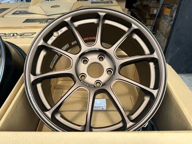 Rays Ori ZE40 MK5 MK6 MK7 MK8 A45 CLA45 18 rim