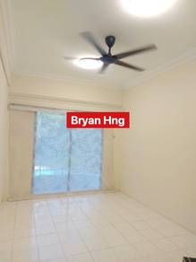 Vista Condo At Relau Renovated 1 Car Park ( Full Loan )