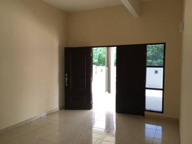 1-storey-Terraced-House-for-sale-Kota-Kemuning-Selangor-1