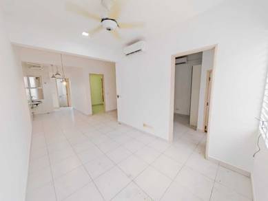 Laman & bayu Townhouse First Floor like Single Storey with Back Land
