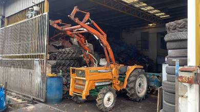 Kubota mitsubishi yanmar tracktor front loader