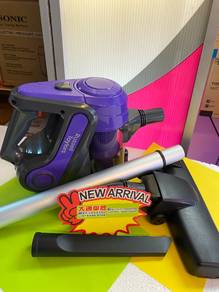 Russell Taylors Cordless Vacuum Cleaner VC22 Ap3e