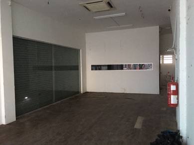 END LOT GOOD PRICE 2 Storey Shoplot Bandar Laguna Merbok For Sale