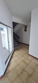 999 Yrs Multi Storey Terrace House in Tmn Reservoir (Off Jln Bundusan)