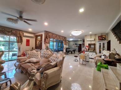 CORNER unit Semi-D at Bukit Bayu Indah, Seri Kembangan