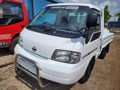Nissan SK82 Steel Kargo Lorry 3 Years Warantty