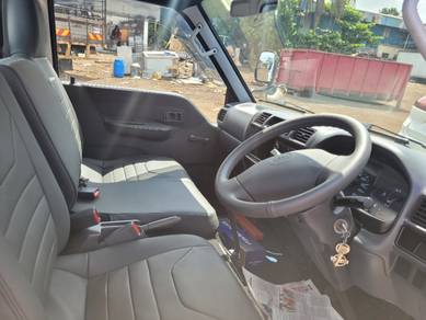 Nissan SK82 Steel Kargo Lorry 3 Years Warantty