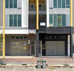 Facing Main Road Shop Lot Pusat Perniagaan Putra Sentosa For Rent