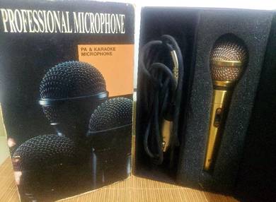 Found 84 results for microphone Buy Sell Find or Rent Anything