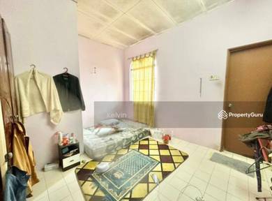 Townhouse Upper Floor Templer Suasana Templer Park Rawang Selangor