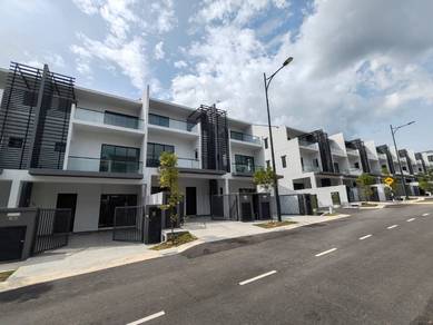3 Sty Landed Residensi Bkt Orkid ( Orkid Hill ) Completed All New