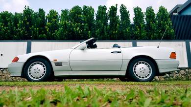 Mercedes Benz 300SL 24V 5 Speed R129 Sports Rdster