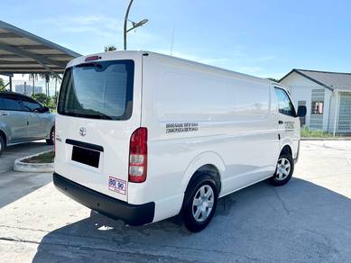 Toyota HIACE 3.0 PANEL VAN