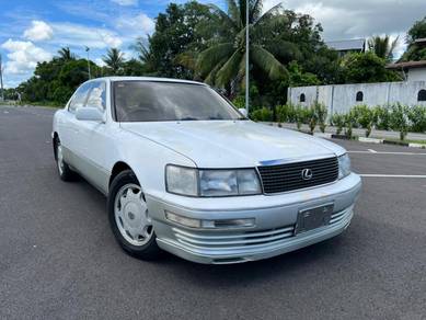 Toyota Celsior 4.0 (A)