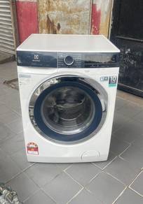 Inverter front load hot washer Electrolux 10kg